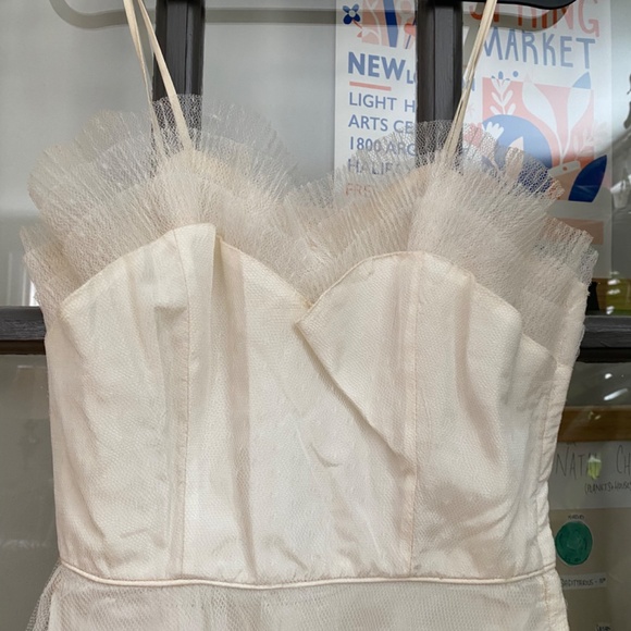 Vintage Dress - Picture 2 of 3